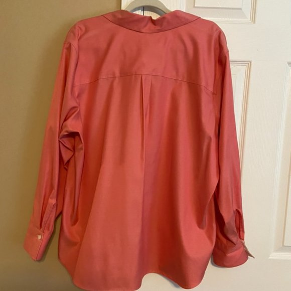 Liz Claiborne Woman - Non-Iron - Long Sleeve Button Down - 18W - Rose Pink - Picture 6 of 6